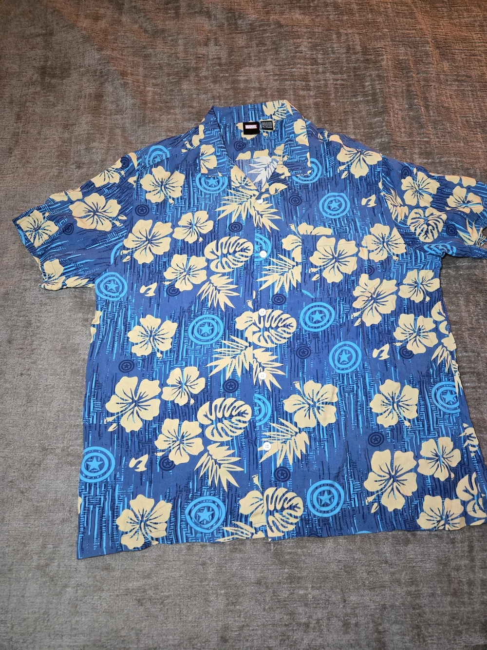 Marvel Captain America Floral Hawaiian Button-Down Camp Shirt, Size XL